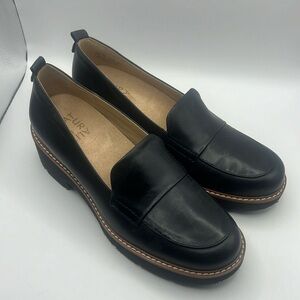 Naturalized black DARRY LUG SOLE LOAFER size 6.5